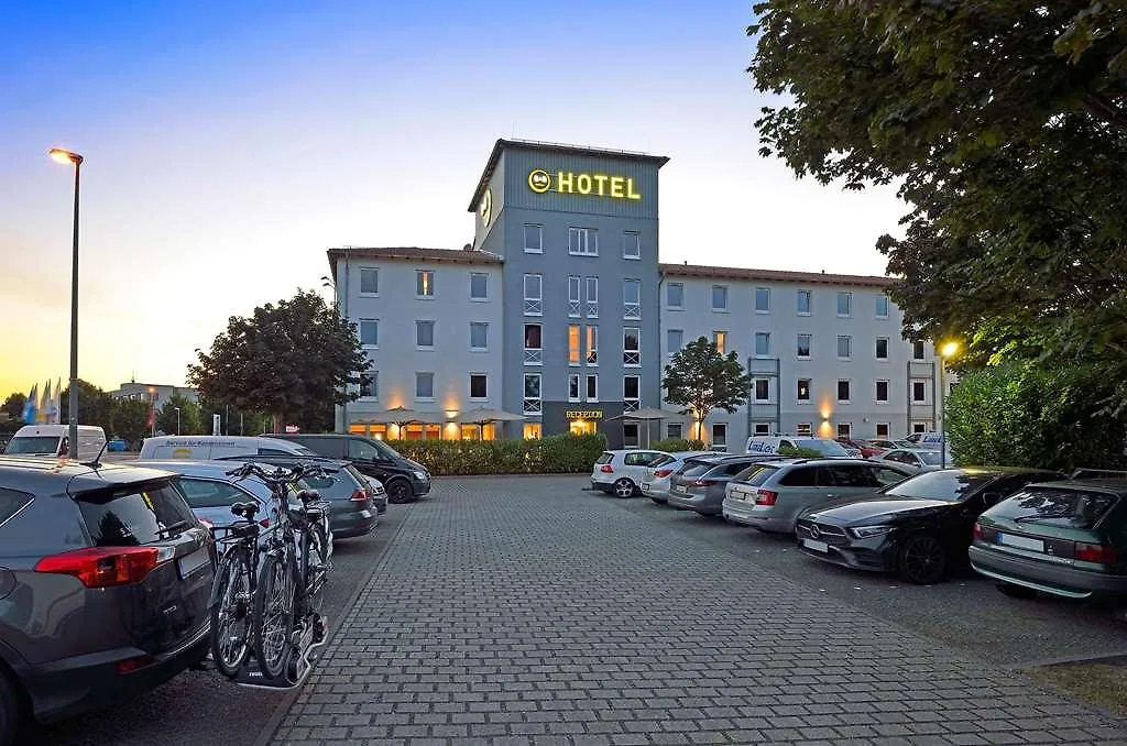 B&B Hotel Koeln-West 2*, קלן