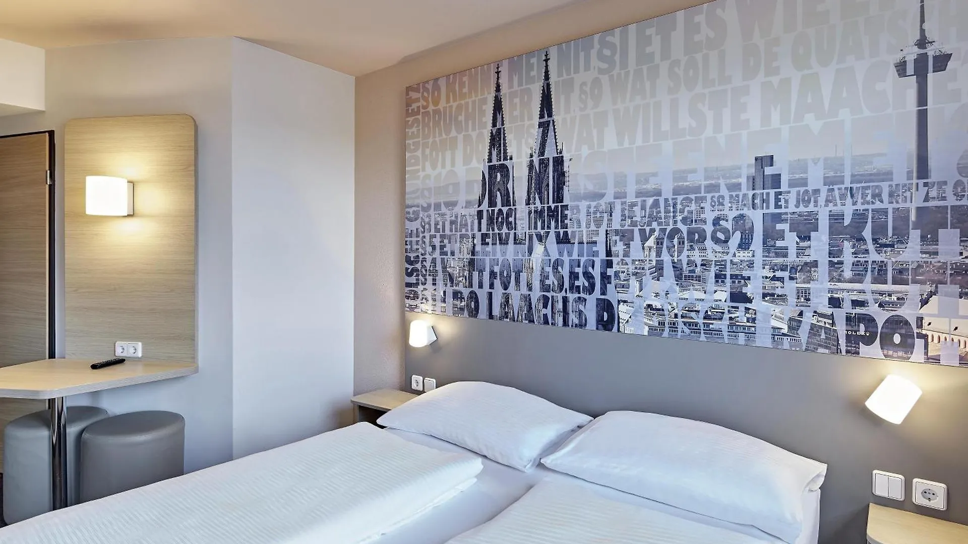 B&B Hotel Koeln-West קלן