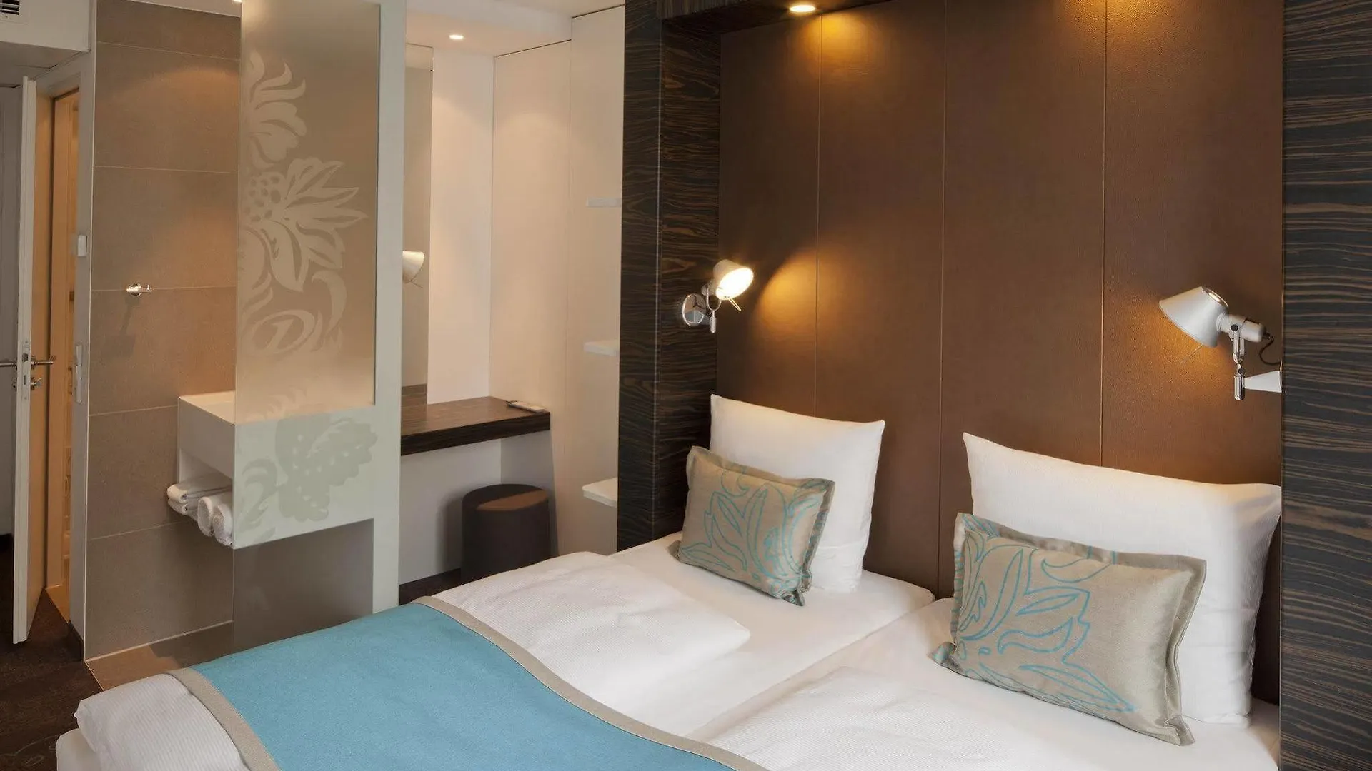 B&B Hotel Koeln-West