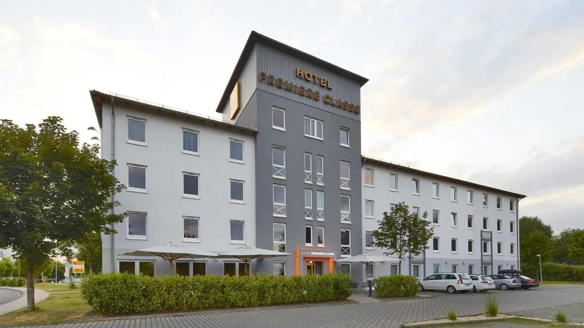 B&B Hotel Koeln-West  ケルン
