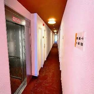 **  B&B Hotel Koeln-West גרמניה